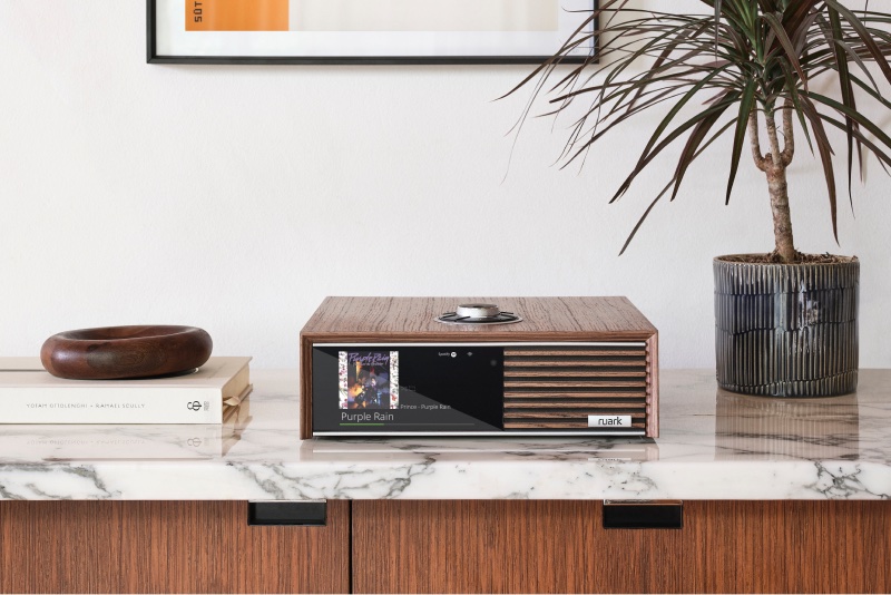 Ruark R610 in Fused Walnut veneer finish